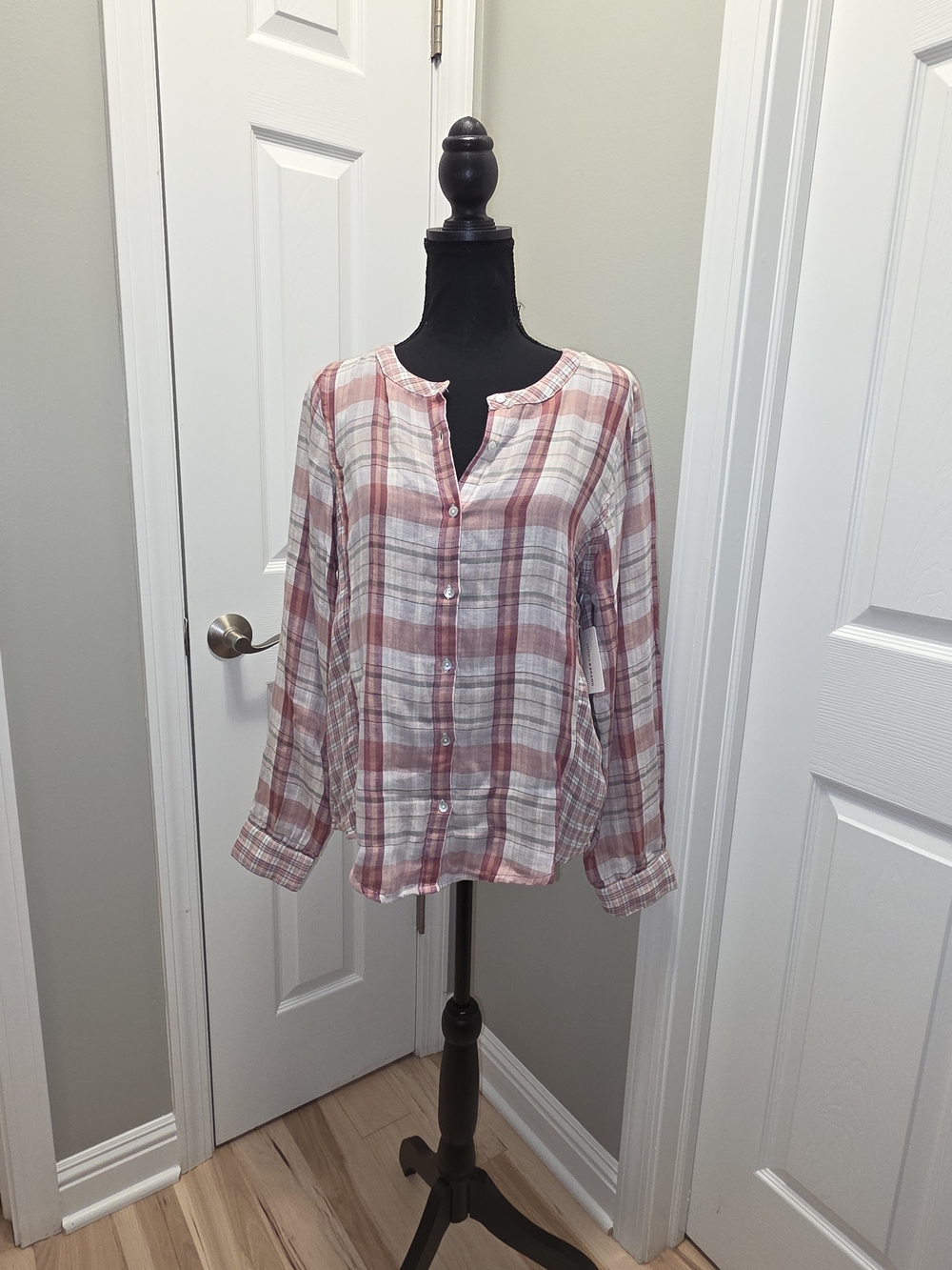 Lucky Brand Pink & White Plaid Button-Down Shirt